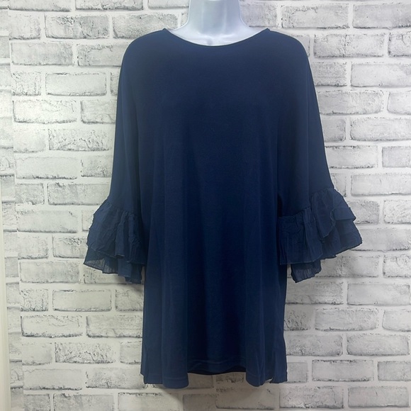 Suzanne Betro Light Weight Sweater NWT Small - Picture 1 of 8